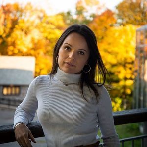 Meet your Posher, Sandra